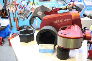 Hydraulic torque wrenches 10,000Nm